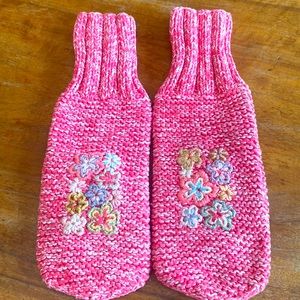 Beautiful Hand Embroidered Ladies Mittens